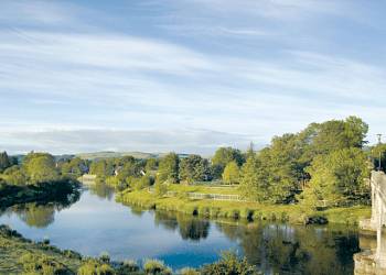 River Edge Lodges