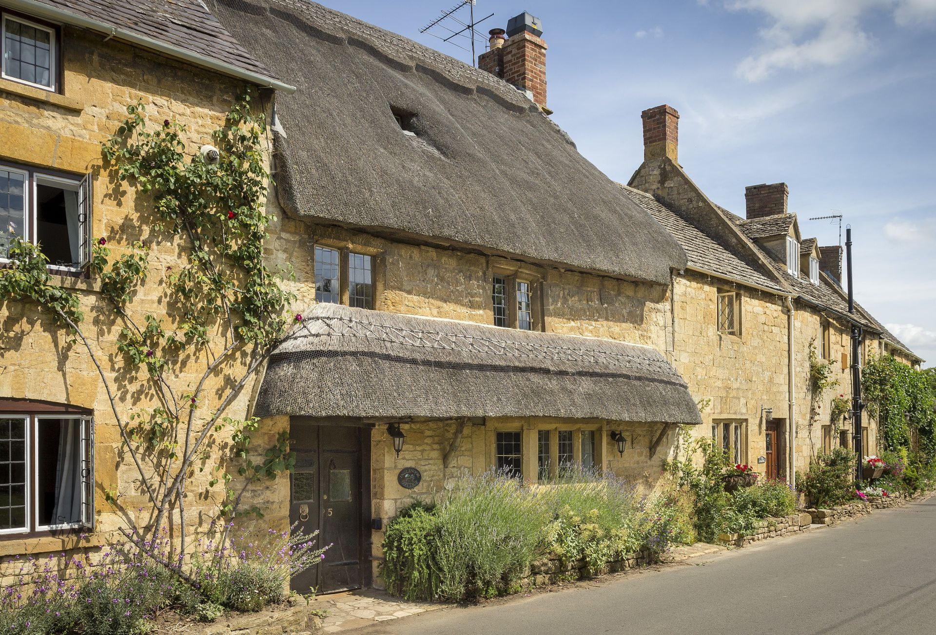Click here for more about Inglenook Cottage