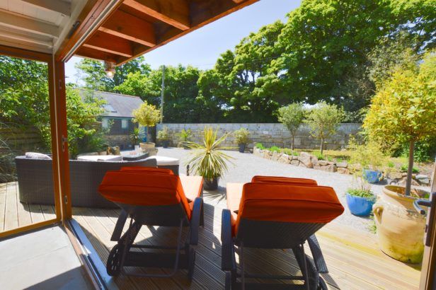 Click here for more about Blue Water Barn