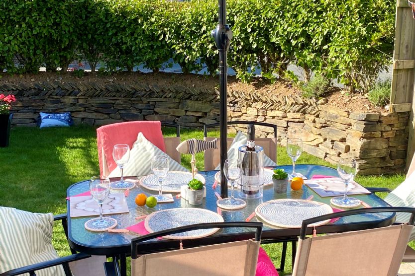 Click here for more about The Seahouse