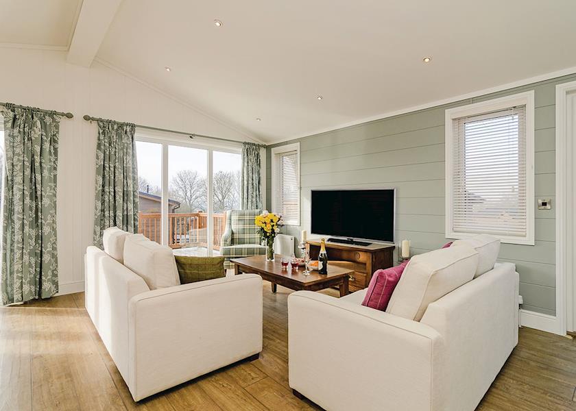 Canterbury Reach Lodge Retreat, Canterbury,,England