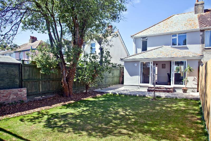 Red Sails a british holiday cottage for 6 in ,