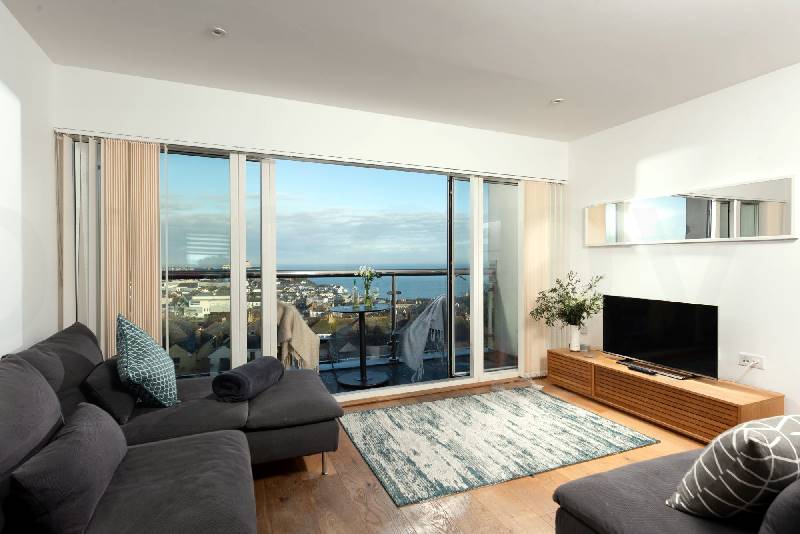 Click here for more about No.1 Quay Court