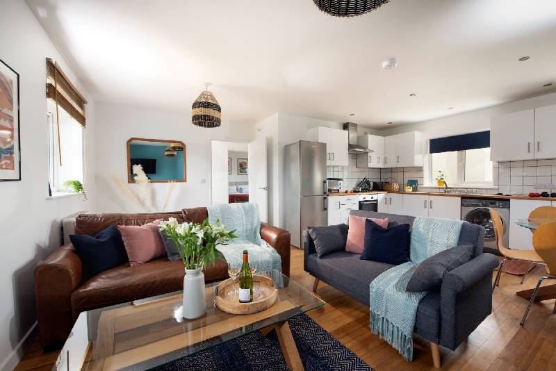 Tas Gwynn a british holiday cottage for 4 in , 