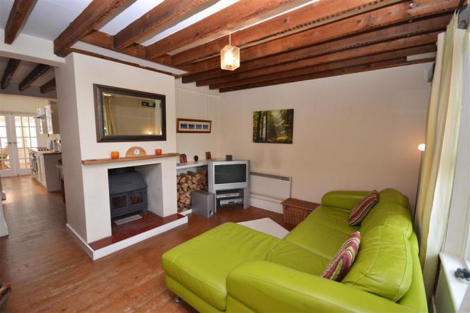1 Heath View a british holiday cottage for 4 in ,