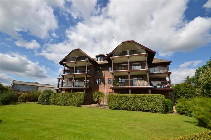 Click here for more about 7 Island Point