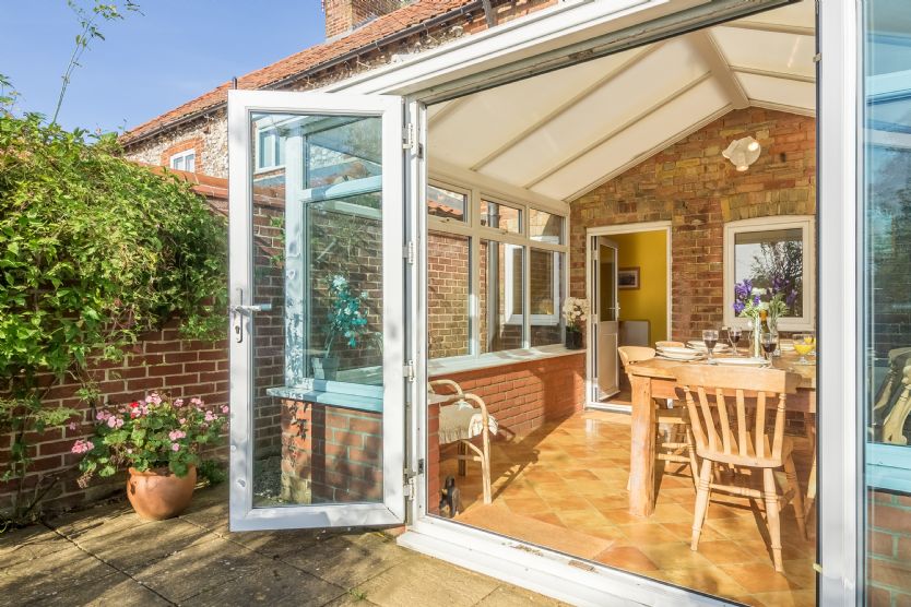 Click here for more about Plunketts Cottage