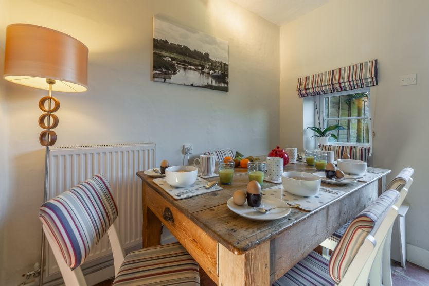 Froggy Cottage a british holiday cottage for 4 in , 