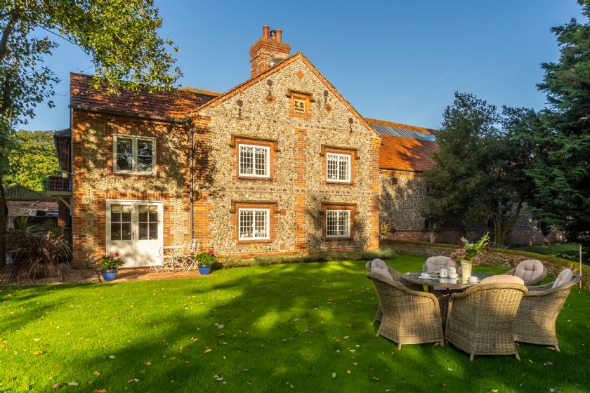 Glaven Cottage a british holiday cottage for 5 in , 