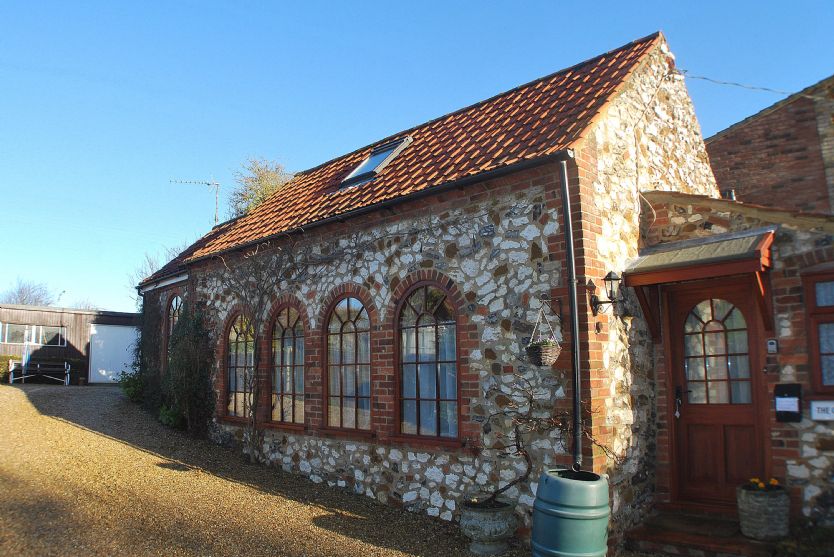 Click here for more about The Coach House (SE)