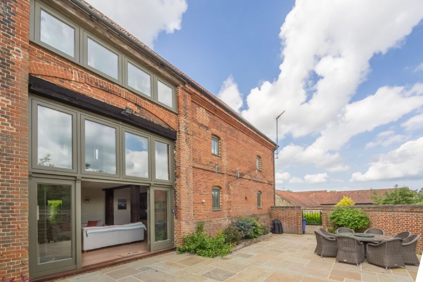Click here for more about 5 Ivy Farm Barns