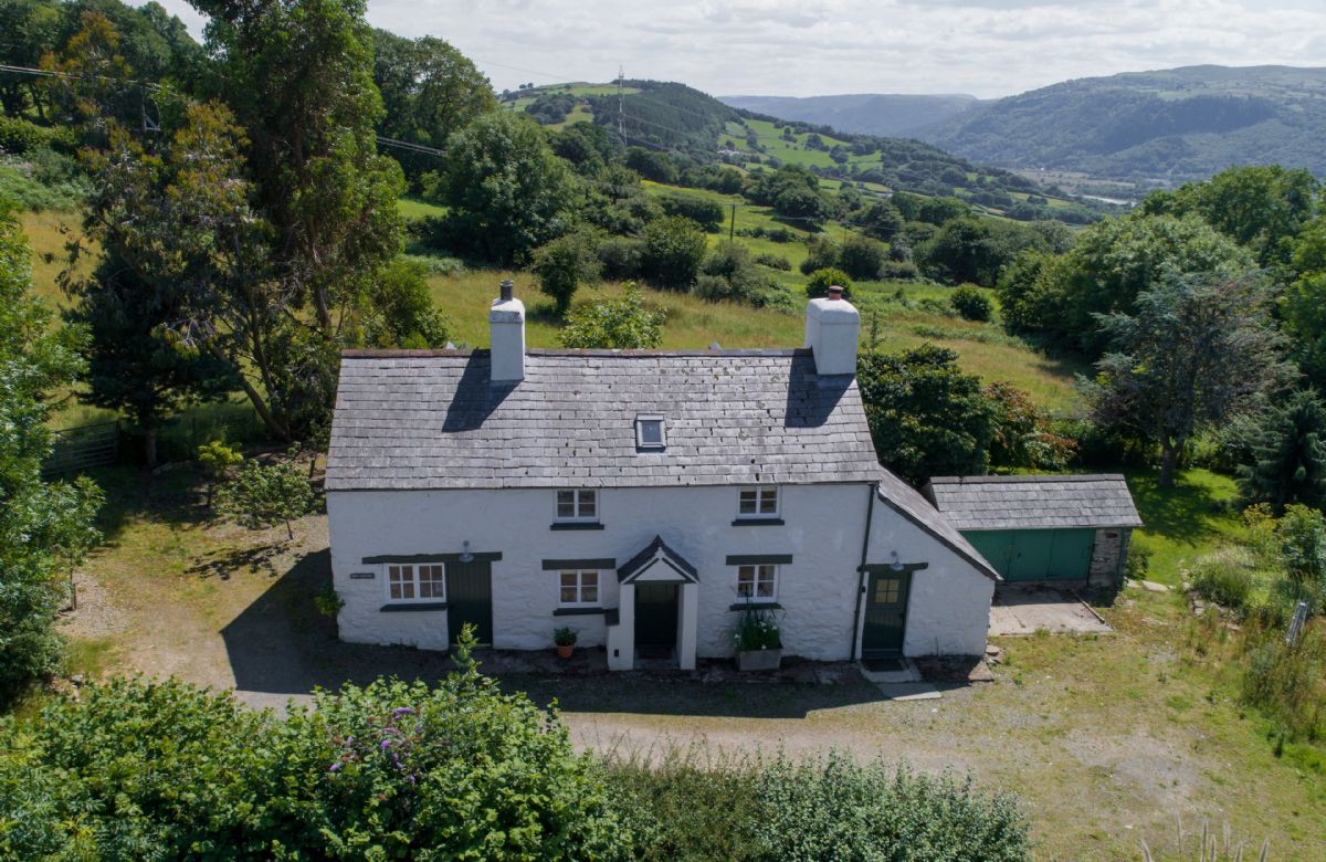 Bryn Rhydd a british holiday cottage for 4 in ,