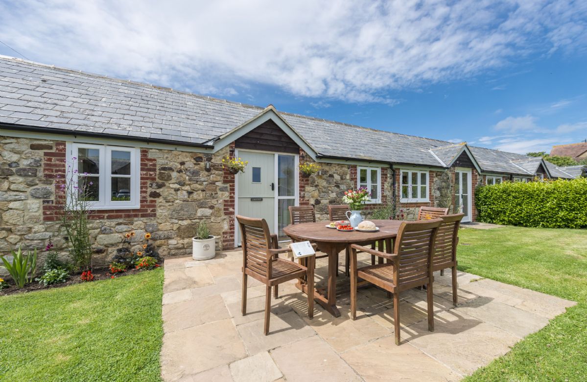 Chestnut Cottage a british holiday cottage for 6 in ,