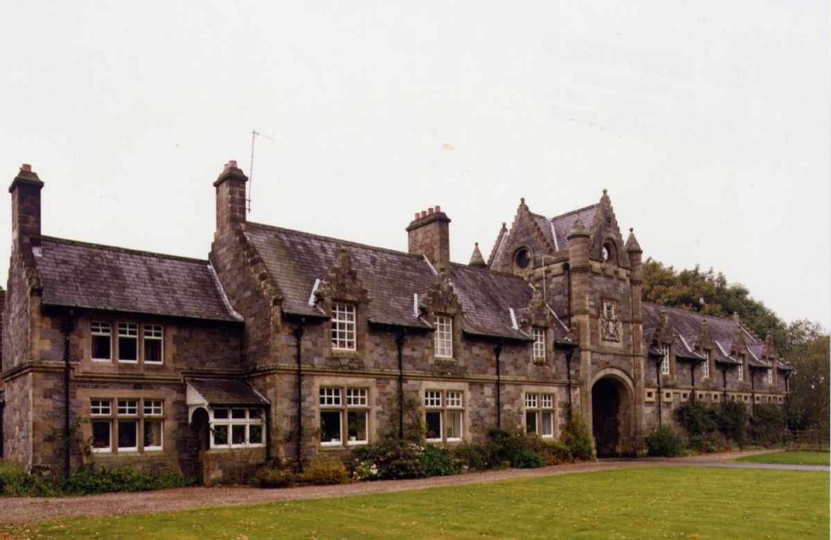 The Clock Tower a british holiday cottage for 4 in , 