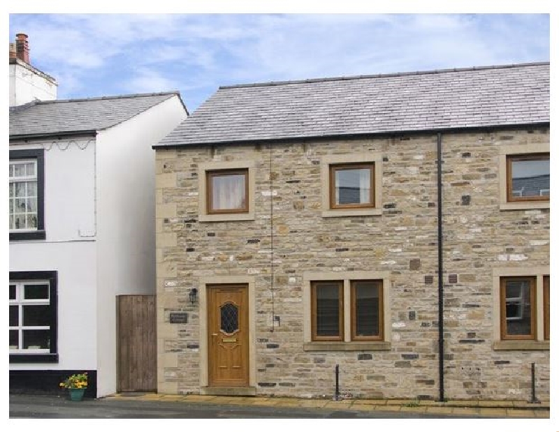 Click here for more about Bytheway Cottage