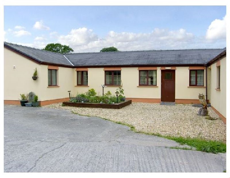 Click here for more about Barn Cottage