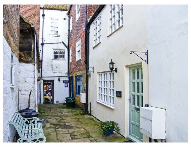Jet Cottage a british holiday cottage for 4 in , 