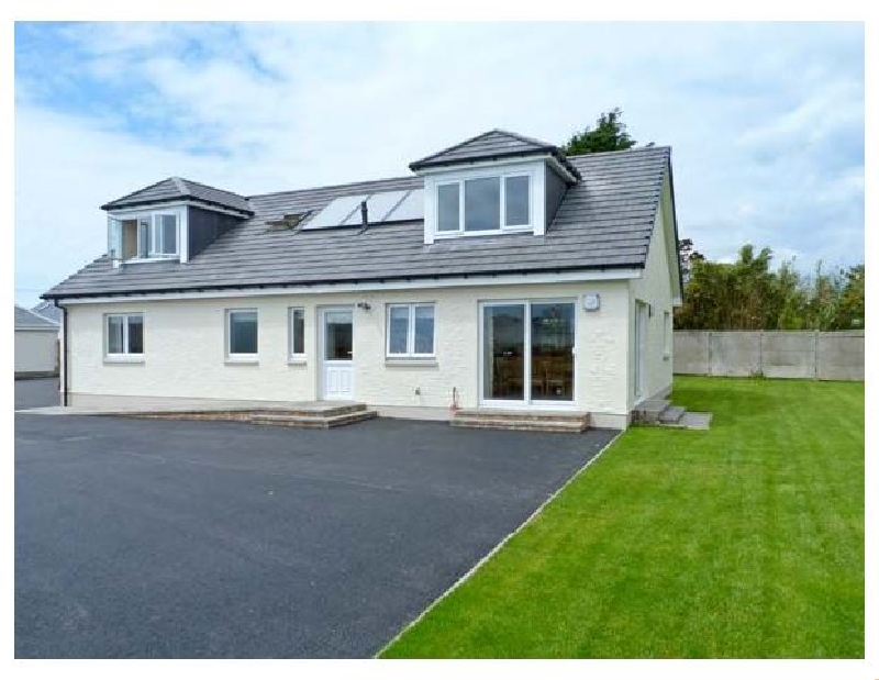 The Quare Place a british holiday cottage for 8 in ,