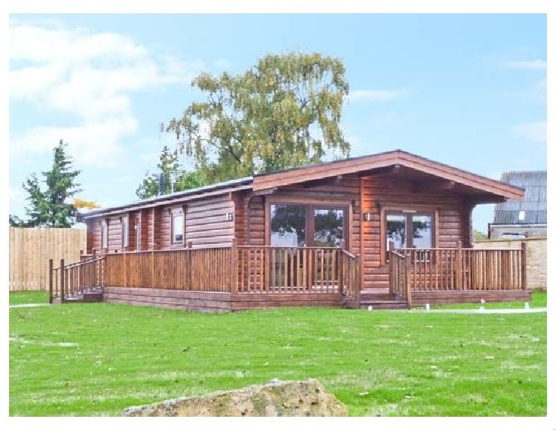 Click here for more about Cornfield Lodge