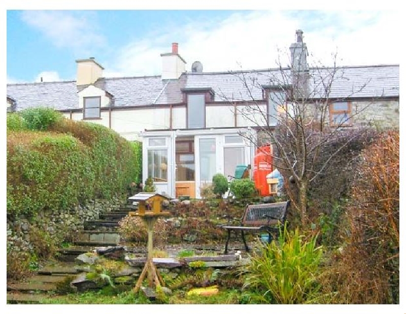 Bryn Morfa a british holiday cottage for 4 in , 