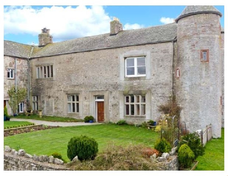 Smardale Hall a british holiday cottage for 8 in ,