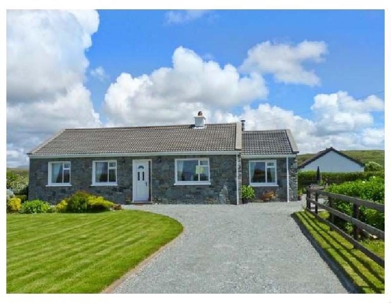 Click here for more about Courhoor Lake Cottage