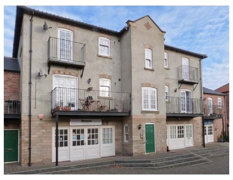 14B Canal Wharf a british holiday cottage for 4 in , 
