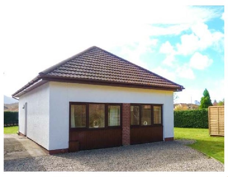 Click here for more about Cooinda Cottage