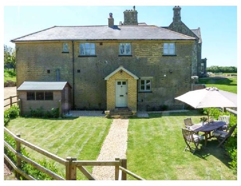 The Coach House a british holiday cottage for 4 in , 