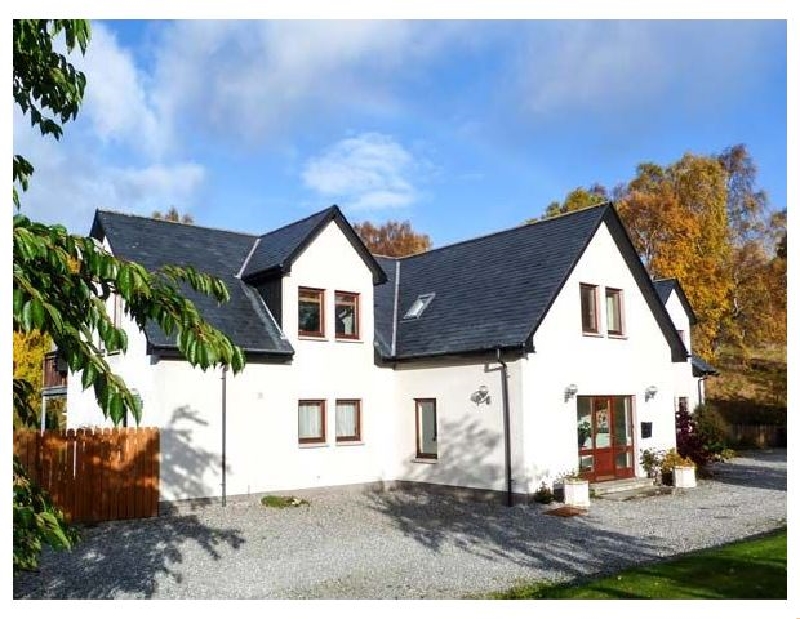 An Torr a british holiday cottage for 12 in , 