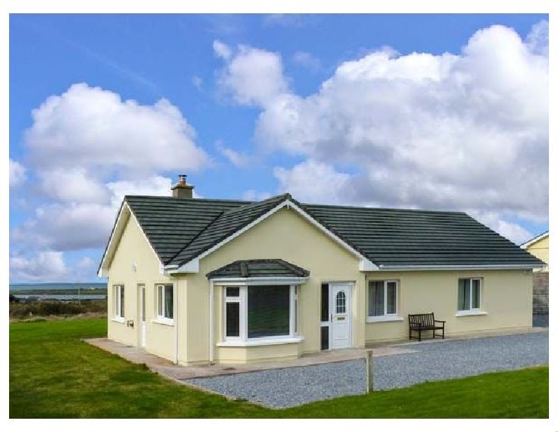Atlantic View a british holiday cottage for 8 in ,