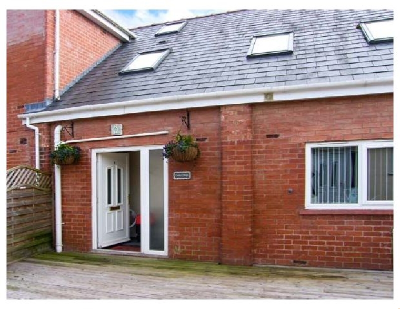 Click here for more about Castle Cottage