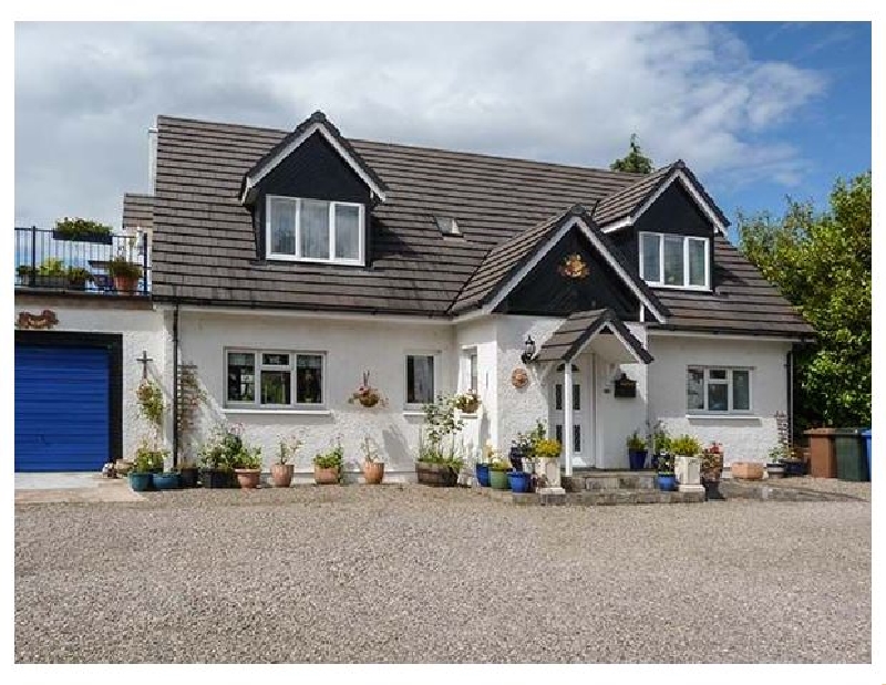 The Apartment a british holiday cottage for 4 in , 