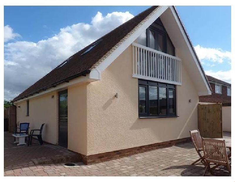 The Willows a british holiday cottage for 4 in ,