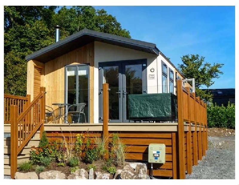 Click here for more about Pippin Lodge