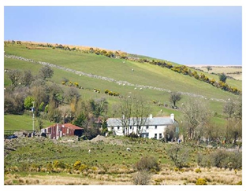 Blackadon Farm Cottage a british holiday cottage for 6 in ,