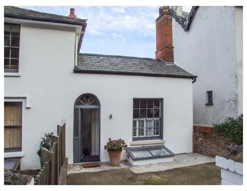 Click here for more about Woodland Cottage
