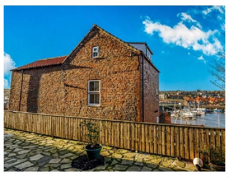 Kirkby House a british holiday cottage for 5 in ,
