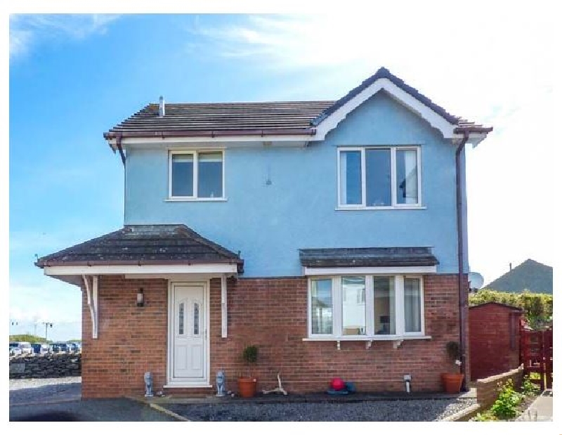 Click here for more about 6 Mariners Court