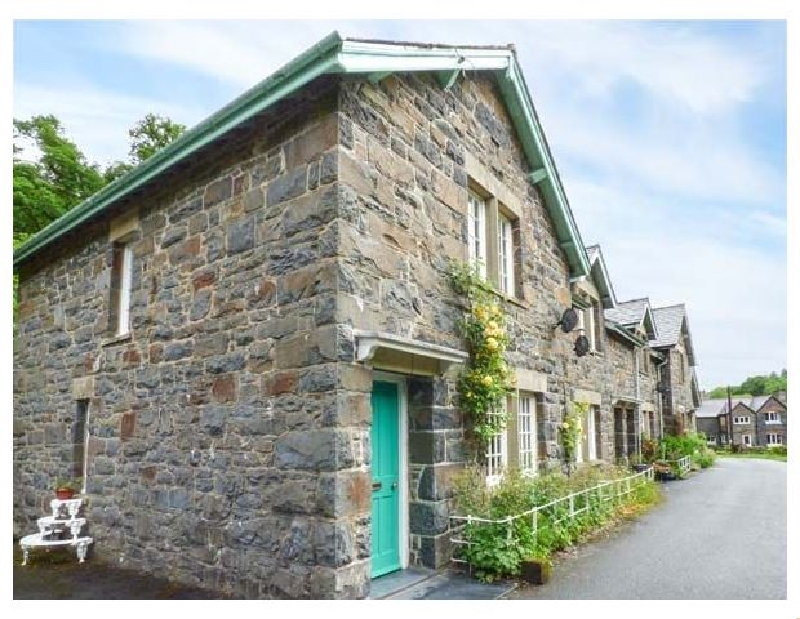 3 Glanrafon a british holiday cottage for 4 in ,