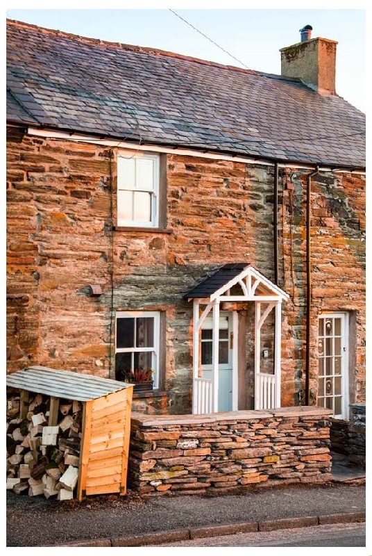 2 Bryn Tirion a british holiday cottage for 2 in ,