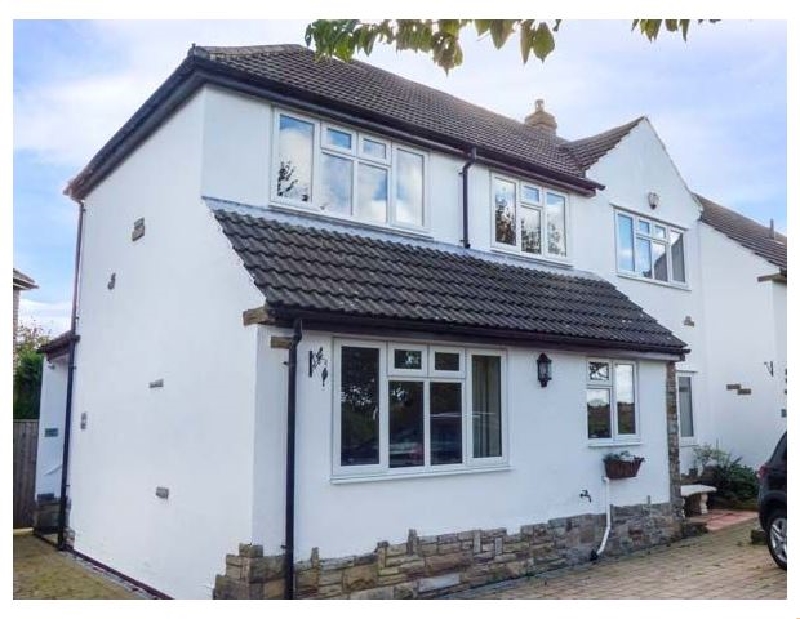 Dragons' Den a british holiday cottage for 2 in ,