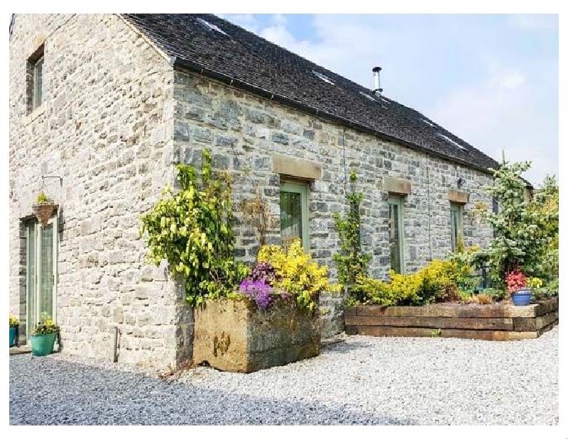 Click here for more about Spingle Barn