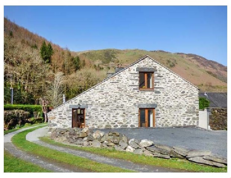 Hendre Bach Barn a british holiday cottage for 7 in , 