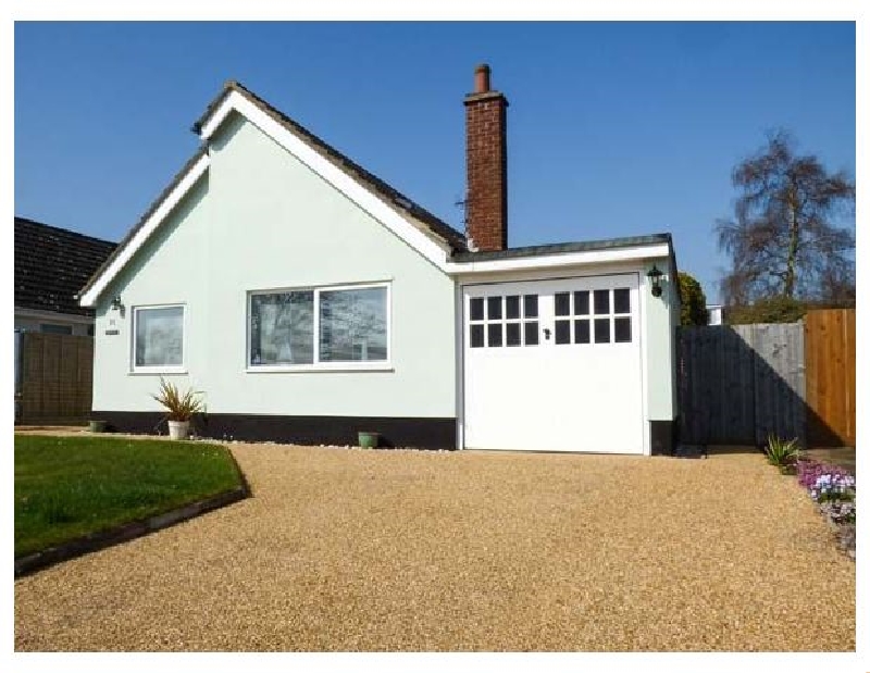Click here for more about Ferndown Cottage