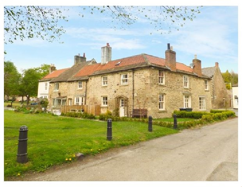 Corner Cottage a british holiday cottage for 4 in , 