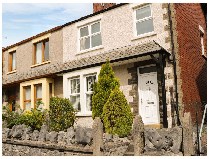 Click here for more about 7 Hartley Street