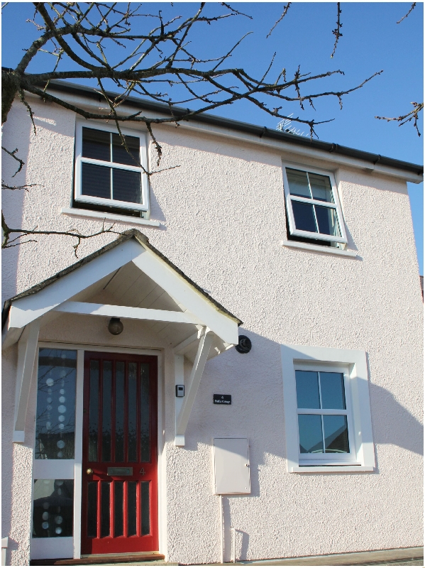 Click here for more about Puffin Cottage