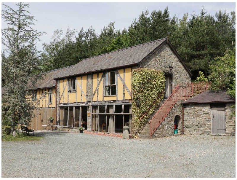 The Granary a british holiday cottage for 4 in ,