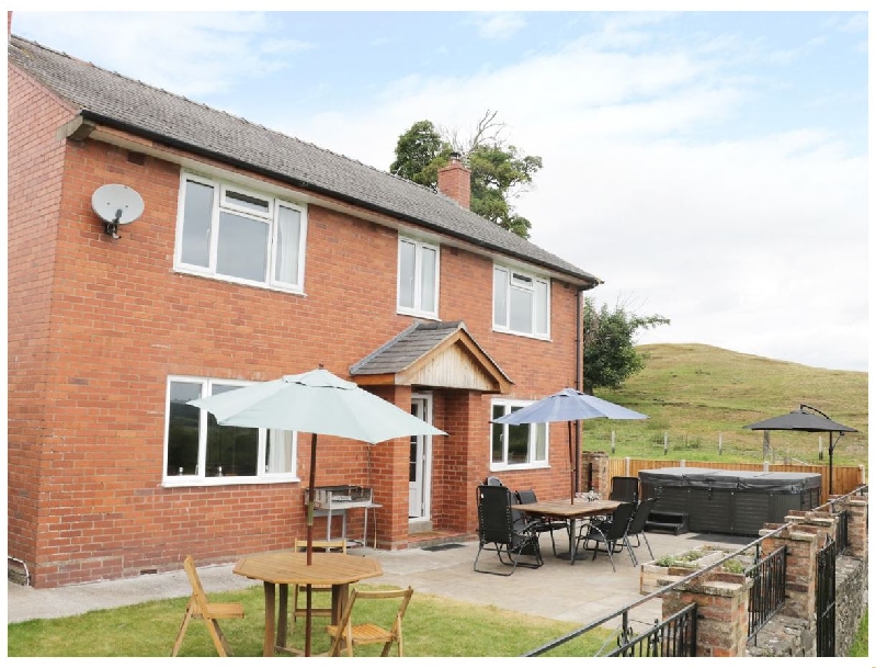 Click here for more about Garth Ucha